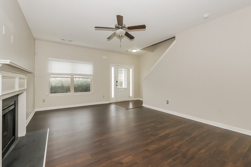 2,205/Mo, 632 Stevens Pl McDonough, GA 30252 Living Room View 2