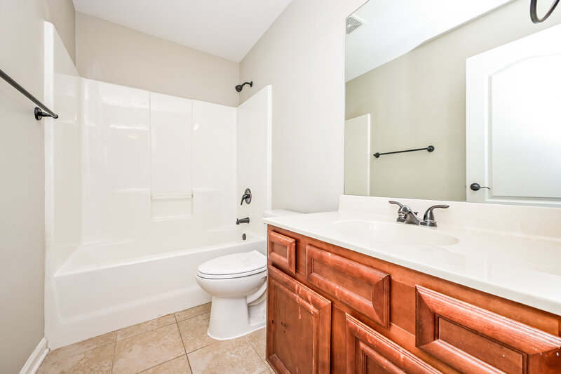 3,100/Mo, 205 Swem Ct McDonough, GA 30253 Bathroom View