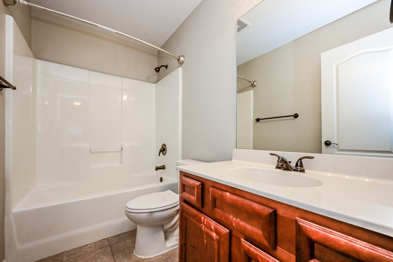 2,305/Mo, 205 Swem Ct McDonough, GA 30253 Bathroom View