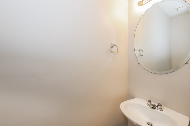 1,985/Mo, 118 Burleyson Dr McDonough, GA 30253 Bathroom View 2