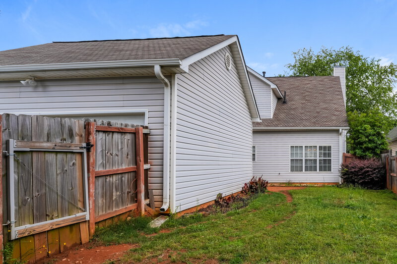1,945/Mo, 2005 Towne Park Dr McDonough, GA 30252 Rear View 2