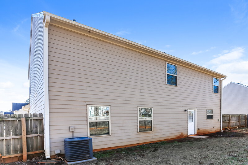 2,125/Mo, 4059 Clay Ct SE Conyers, GA 30013 Rear View