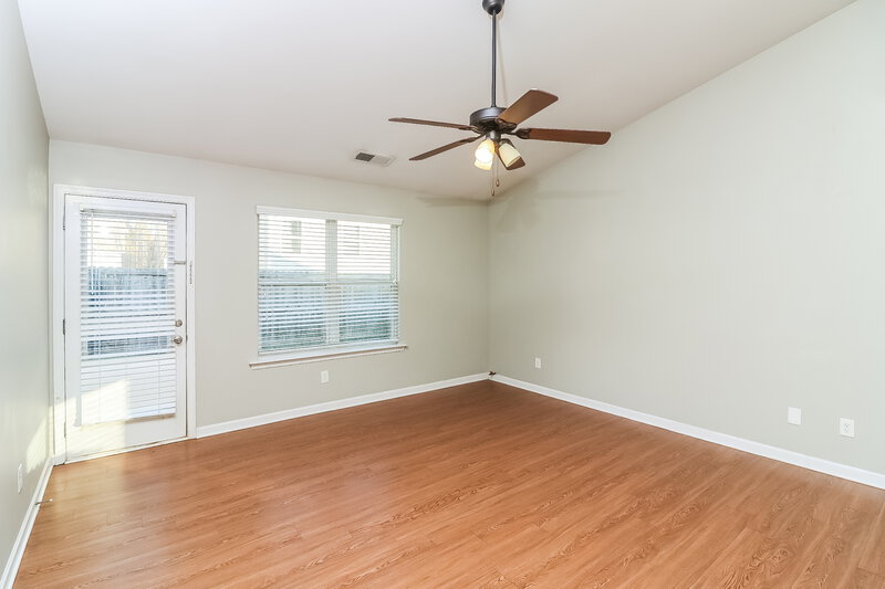 1,710/Mo, 117 Hill Side Way Hiram, GA 30141 Living Room View 4