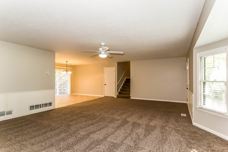 1,655/Mo, 91 Hearthstone Dr S Newnan, GA 30263 Living Room View