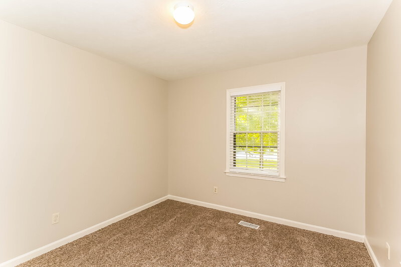 1,655/Mo, 91 Hearthstone Dr S Newnan, GA 30263 Bedroom View