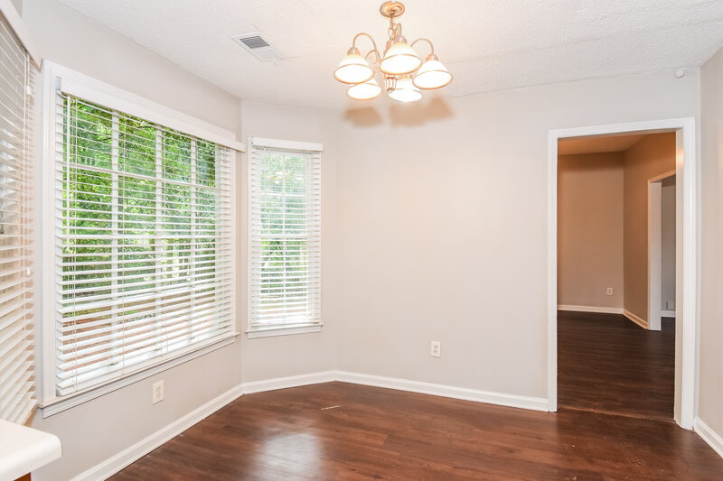 2,010/Mo, 4739 Gold Dust Trl Sugar Hill, GA 30518 Breakfast Nook View