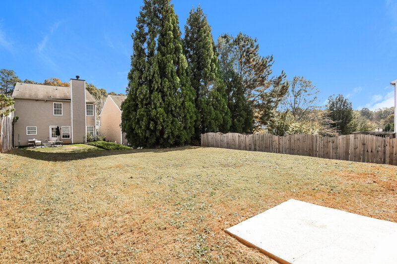 1,660/Mo, 2740 Englewood Dr Cumming, GA 30040 Backyard View