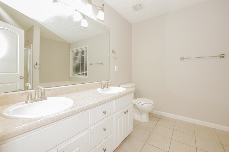 2,870/Mo, 112 Garrison Ln Locust Grove, GA 30248 Bathroom View
