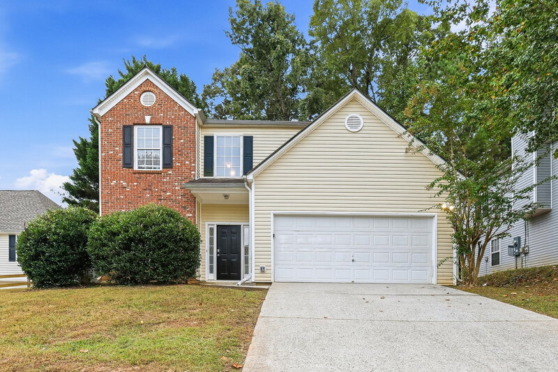 3 Bedroom House – 7470 Royale Ct, Riverdale, GA 30296