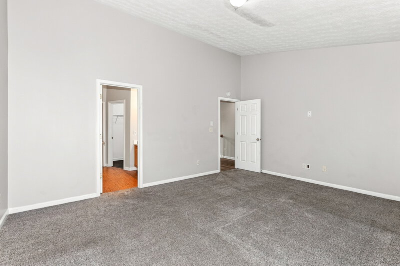 1,900/Mo, 7470 Royale Ct Riverdale, GA 30296 Primary Bedroom View 2