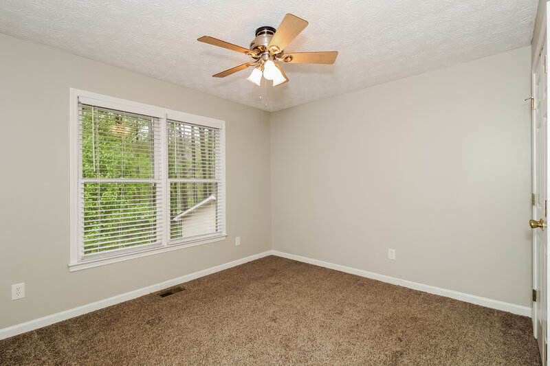 1,815/Mo, 291 Mill Pointe Trl Dallas, GA 30157 Bedroom View