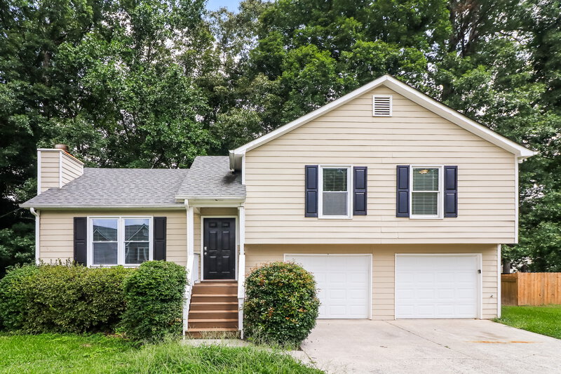 0/Mo, 157 Aztec Way Acworth, GA 30102 External View