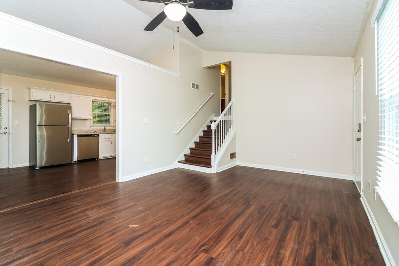 0/Mo, 157 Aztec Way Acworth, GA 30102 Living Room View 2