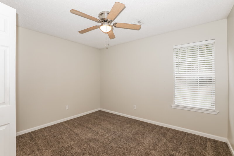 2,600/Mo, 172 Regency Park Dr McDonough, GA 30253 Bedroom View