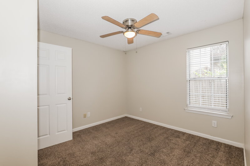 2,600/Mo, 172 Regency Park Dr McDonough, GA 30253 Bedroom View 2