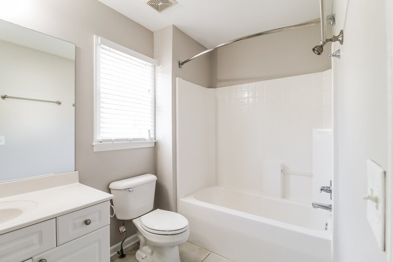 2,995/Mo, 1679  WHEAT GRASS WAY Grayson, GA 30017 Bathroom View