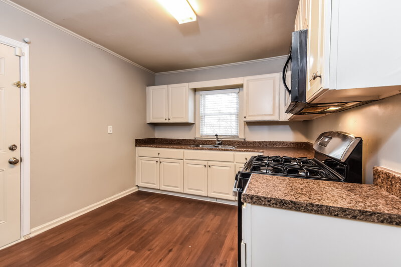 1,715/Mo, 1941 Bethsaida Rd Riverdale, GA 30296 Kitchen View 2