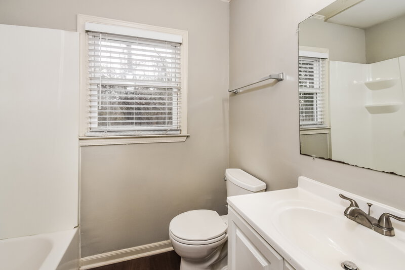 1,715/Mo, 1941 Bethsaida Rd Riverdale, GA 30296 Bathroom View