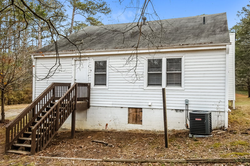 1,715/Mo, 1941 Bethsaida Rd Riverdale, GA 30296 Rear View