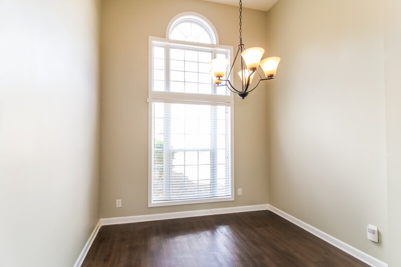 1,995/Mo, 803 Chelsea Wood Ct Stockbridge, GA 30281 Dining Room View