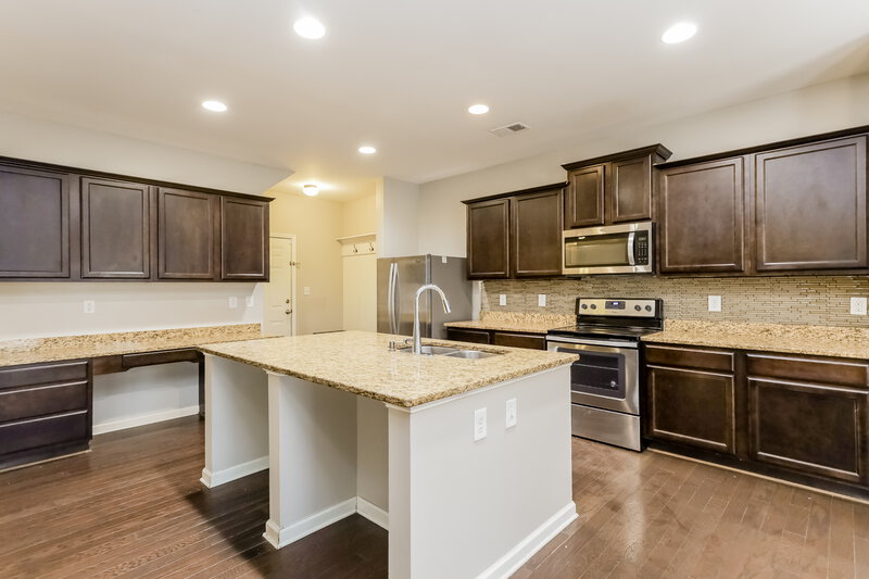 2,255/Mo, 229 Klinetop Dr McDonough, GA 30253 Kitchen View