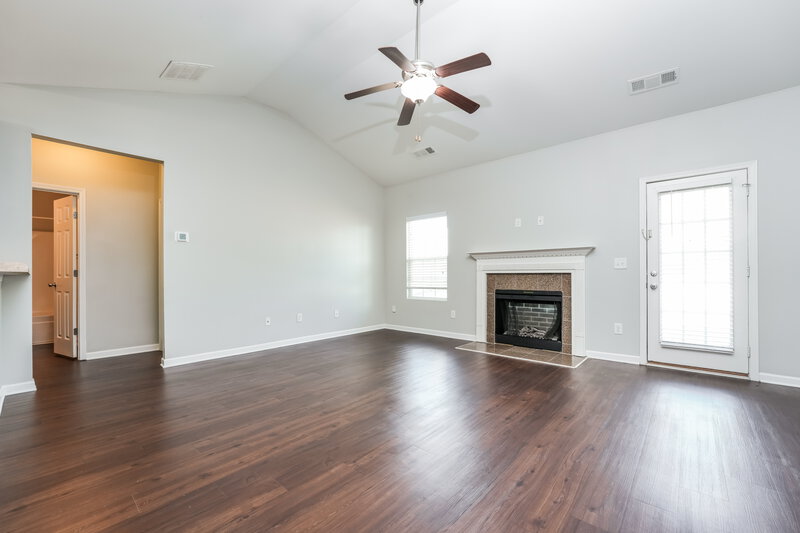 1,950/Mo, 1183 Warm Spring Ct Hampton, GA 30228 Misc View 2