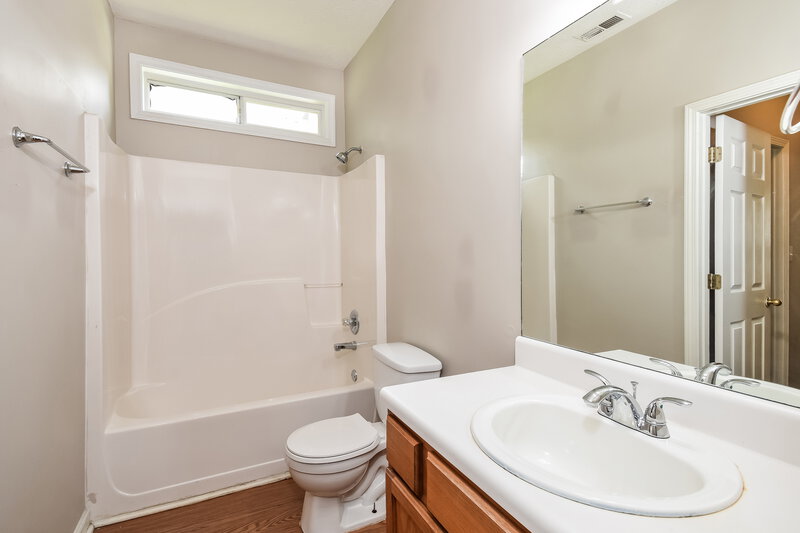 2,090/Mo, 222 Copperbend Dr Austell, GA 30168 Bathroom View