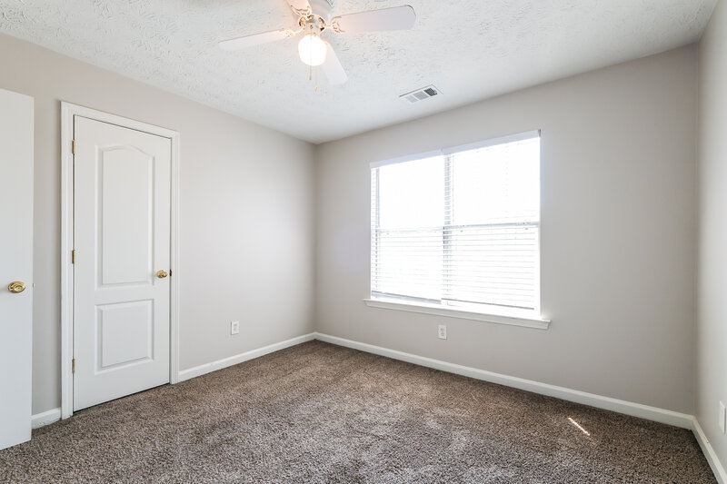 2,085/Mo, 430 Summer Hill Cir Stockbridge, GA 30281 Bedroom View