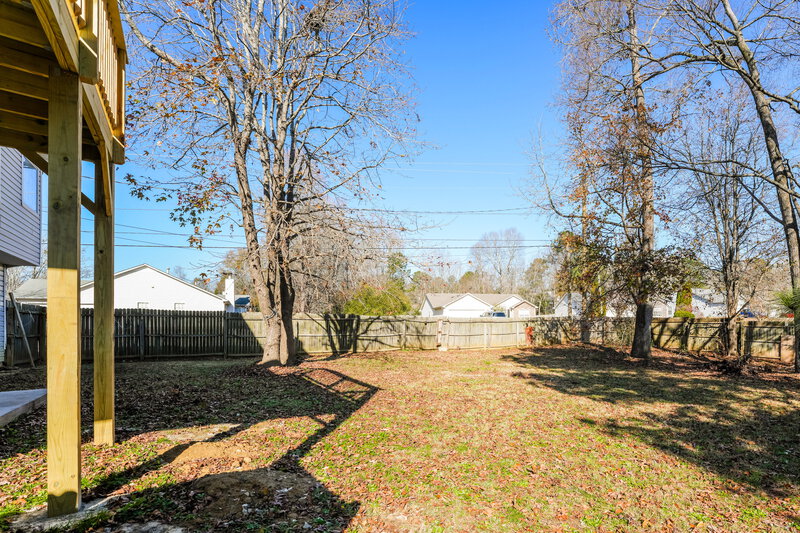 1,775/Mo, 224 Roberts Trl Locust Grove, GA 30248 Backyard View