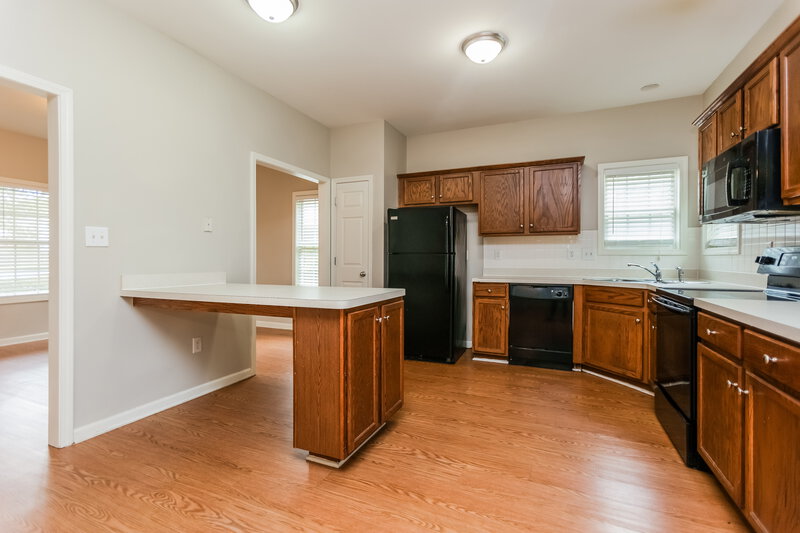 2,080/Mo, 880 Terrace Mill Dr Douglasville, GA 30134 Kitchen View 2