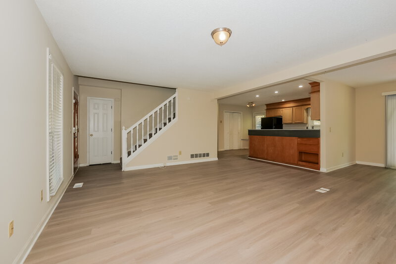 2,015/Mo, 9680 Squirrel Wood Run Douglasville, GA 30135 Living Room View 3
