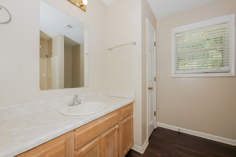 2,015/Mo, 9680 Squirrel Wood Run Douglasville, GA 30135 Bathroom View