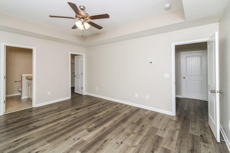 2,730/Mo, 580 Fieldcrest Drive Dallas, GA 30132 Main Bedroom View 2