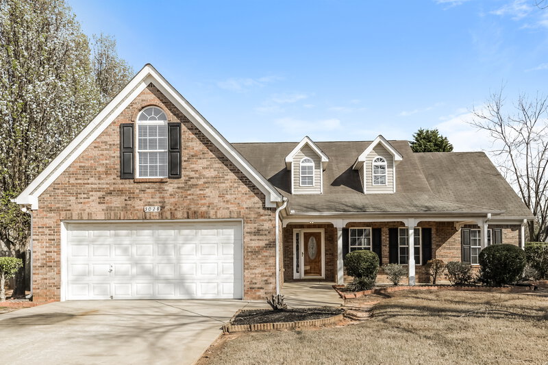 0/Mo, 3028 Lincoln Log Way McDonough, GA 30252 External View