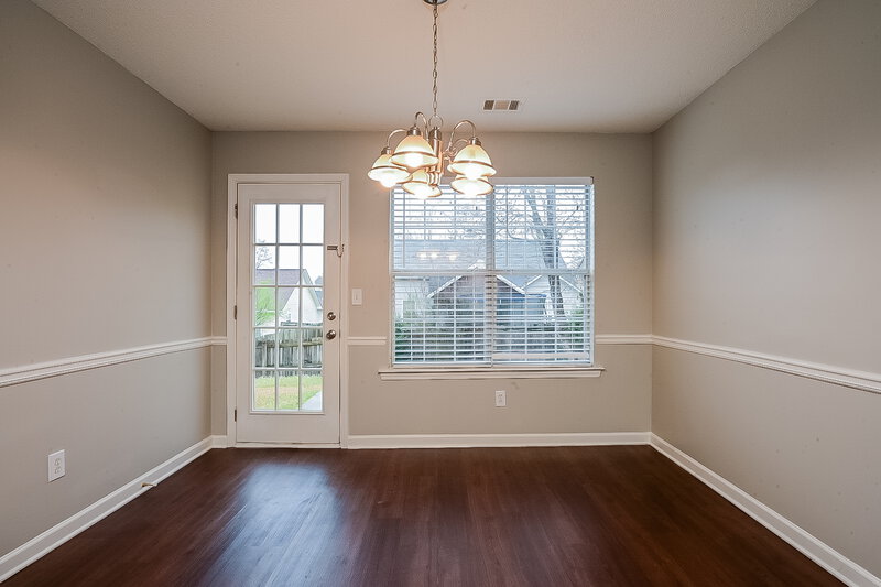 1,860/Mo, 507 Creekview Overlook Stockbridge, GA 30281 Dining Room View