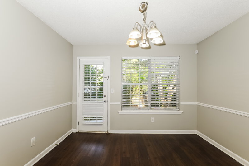 1,915/Mo, 507 Creekview Overlook Stockbridge, GA 30281 Dining Room View