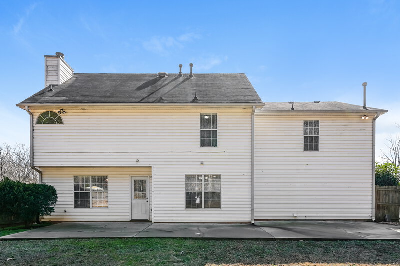 2,340/Mo, 178 Hunters Chase McDonough, GA 30253 Rear View