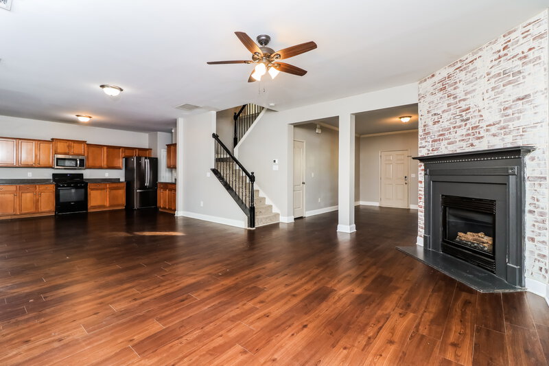 2,075/Mo, 314 Parkmont Way Dallas, GA 30132 Living Room View 3