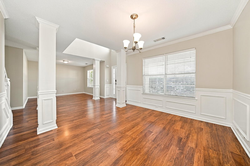 2,350/Mo, 896 Brisley Cir Hampton, GA 30228 Dining Room View 2