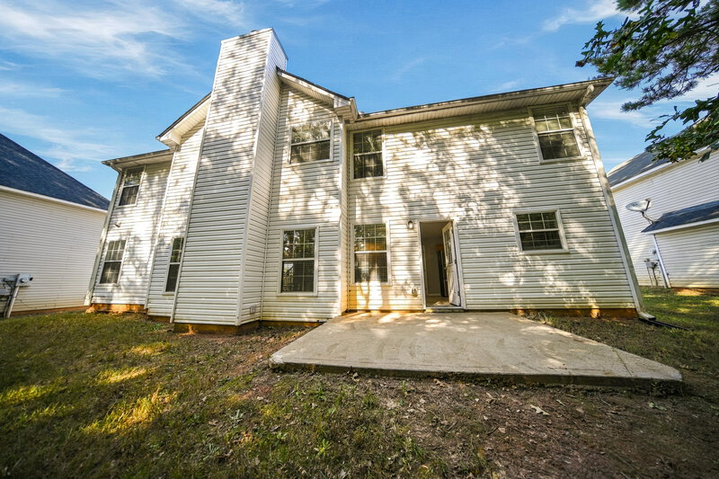 2,350/Mo, 896 Brisley Cir Hampton, GA 30228 Rear View