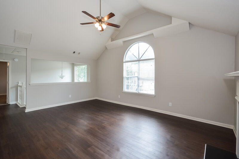 1,700/Mo, 2701 RAMBLING WAY Lithonia, GA 30058 Living Room View