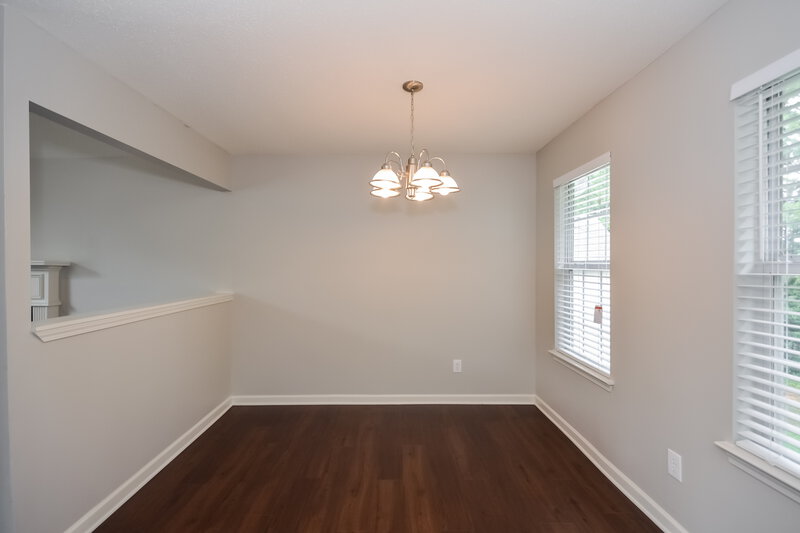 1,700/Mo, 2701 RAMBLING WAY Lithonia, GA 30058 Dining Room View