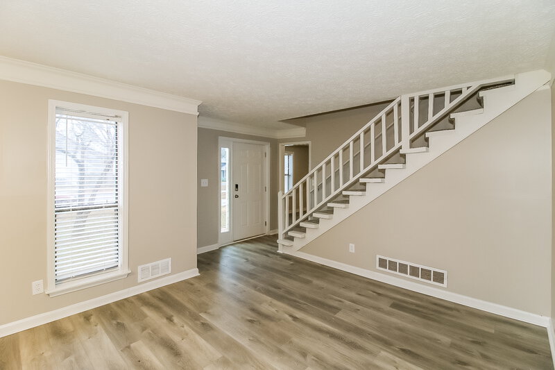 2,355/Mo, 3904 Loring Ln Duluth, GA 30096 Living Room View