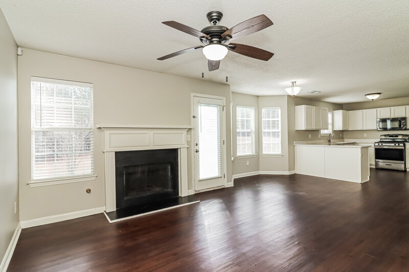 2,315/Mo, 4705 Bald Eagle Way Douglasville, GA 30135 Living Room View
