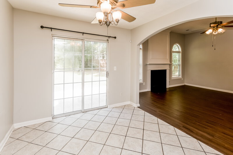 1,805/Mo, 4730 Nature Trl Austell, GA 30106 Dining Room View