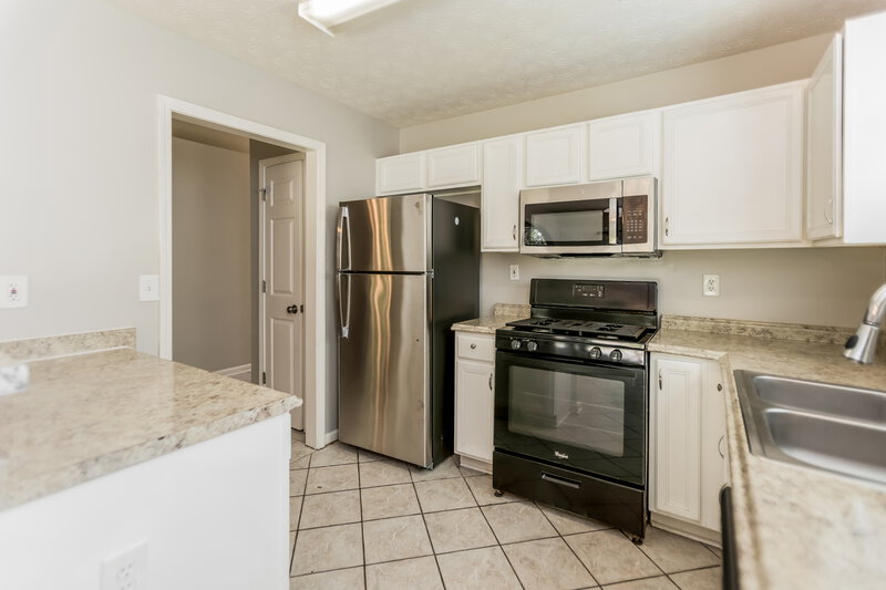 1,805/Mo, 4730 Nature Trl Austell, GA 30106 Kitchen View