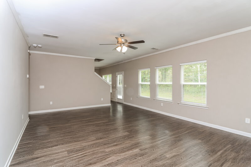 1,915/Mo, 634 Fieldcrest Drive Dallas, GA 30132 Living Room View