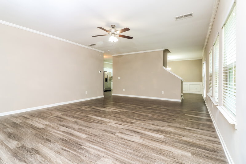 2,060/Mo, 542 Fieldcrest Drive Dallas, GA 30132 Living Room View 2