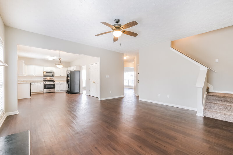 2,085/Mo, 251 Winthrop Ln McDonough, GA 30253 Living Room View 2