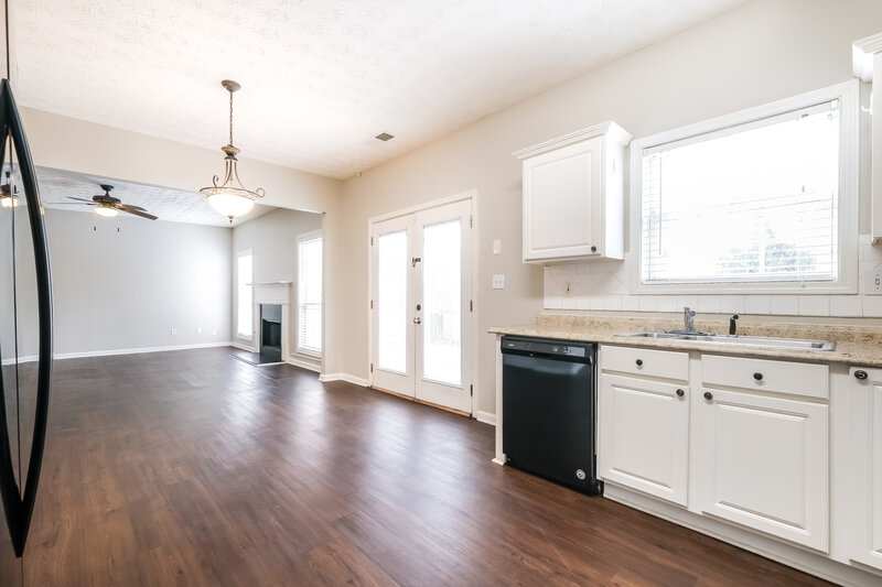 2,085/Mo, 251 Winthrop Ln McDonough, GA 30253 Kitchen View